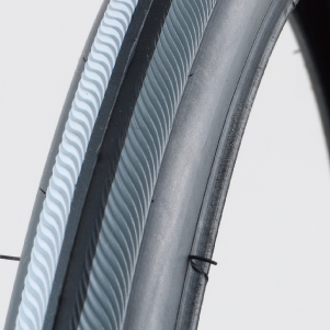 SCHWALBE RightRun 25-540〈バルブ 米式〉(グレー)
